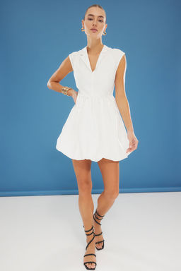 Beyaz Balon Etek Gomlek Yaka Poplin Mini Dokuma Elbise TWOSS25EL00319