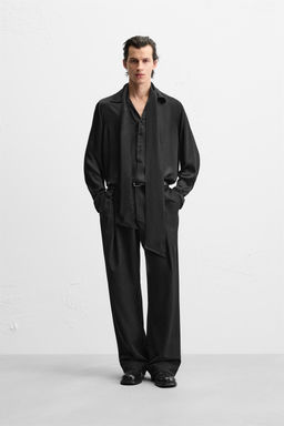 FLOWING SHIRT WITH TIE DETAIL