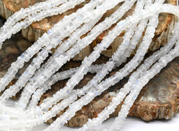 Бусины из натурального лунного камня (адуляр) диски 4*1,5мм, 32см, 155 бусин Радуга камня