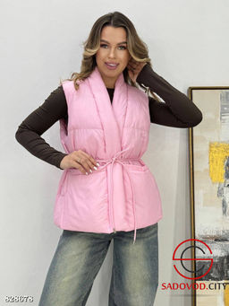 Жилетка весенняя на кнопках