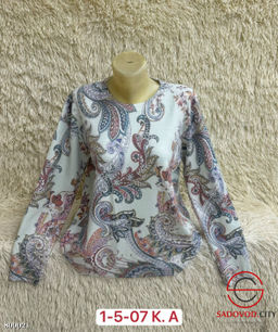 Свитер женский с принтом - Bruno фото 2