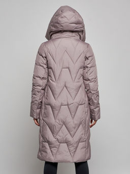 Пальто утепленное молодежное зимнее женское коричневого цвета 586828K - RoccaManer фото 7