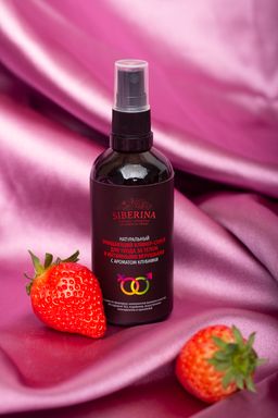 Очищающий клинер-спрей для ухода за телом и интимными игрушками с ароматом клубники