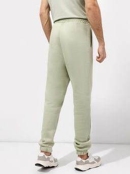 Утепленные мужские джоггеры в оттенке "пыльный зеленый" пыльный зеленый 181225