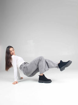 Ботинки 308.агатаbl. чёрный замша/Байка