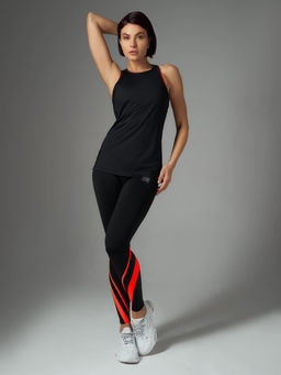 Удлиненная майка c вырезом по спине - NEVERLATE фото 5