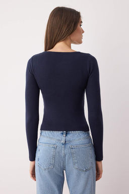 Lacivert Premium Iplik/Ozel Iplik Layer/Ic ice Gorunum Triko Body Kazak TWOAW26KZ00023 - Trendyolmilla фото 4