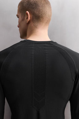 CAMISETA PRIMERA CAPA SKI / Negro - Zara фото 6