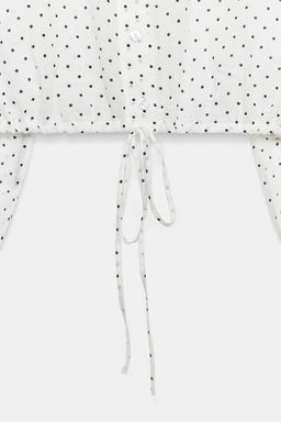 CAMISA GASA CROP CORD?N AJUSTABLE LUNARES / Negro / Blanco
