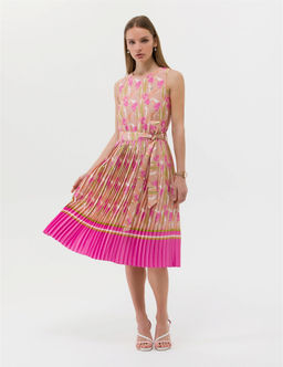 Fu_ya Ku_ak Detayl_ Pileli Midi Elbise