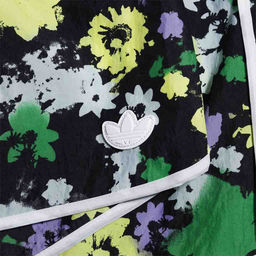 Шорты женские