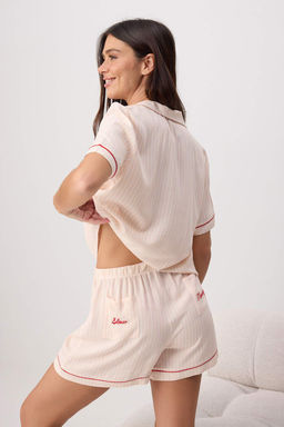 Pembe _izgili ve Sloganl_ Biye Detayl_ Viskon Dokuma Pijama Tak_m_ THMSS26PT00206