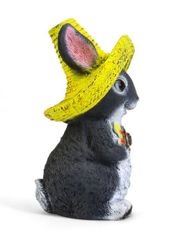 Садовая фигура из полистоуна Зайка в соломенной шляпе с бабочкой, 19?12?14 см, МИКС