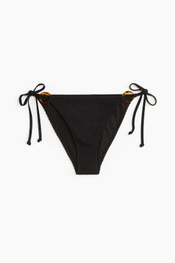 Braga de bikini con lazada