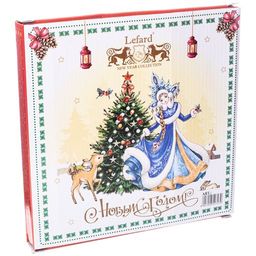 ТАРЕЛКА ЗАКУСОЧНАЯ LEFARD ДЕД МОРОЗ И СНЕГУРОЧКА 20,5СМ КРАСНАЯ (КОР=18ШТ.)  фото 3