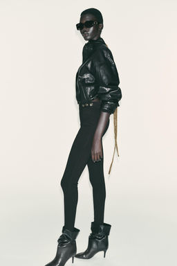 LEGGINGS WITH GOLD BUTTON DETAIL - Zara фото 7