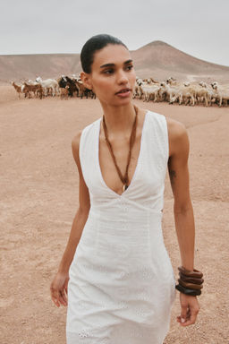 EMBROIDERED MIDI DRESS - Zara фото 14
