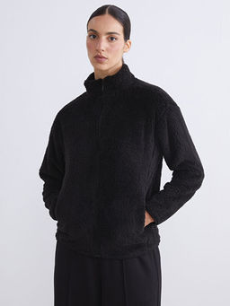 Dik Yaka Kad?n Pel?? H?rka