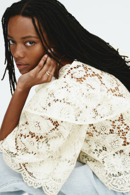 Blusa de volantes en encaje - H&m фото 4