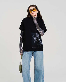 Футболка с квадратом FDC004