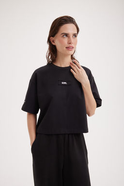 Футболка укороченная из плотного трикотажа "Уголь" женская