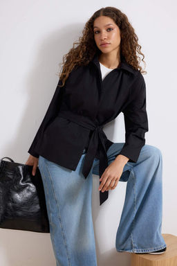 Siyah Oversize Kusakl? K?sa Trenckot TWOSS26TR00003 - Trendyolmilla фото 2