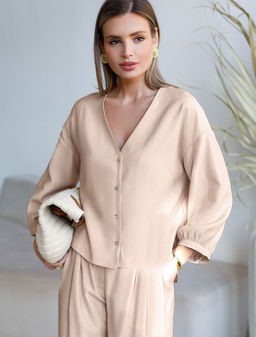 Укороченная блузка с V вырезом из плотного лиоцелла