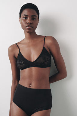 LACE BODY SHAPE BRIEFS