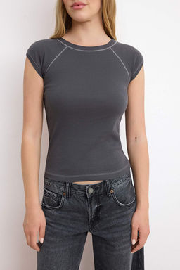 Antrasit Fitted/Vucuda Oturan Reglan Kol K?sa Kollu Ribana/Kaskorse Orme Bluz TWOSS26BZ00618