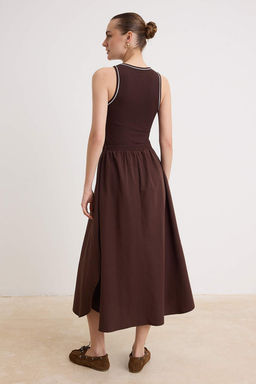 Kahverengi Poplin Etek Detayl_ A Kesim Maxi Dokuma Elbise TWOSS26EL00933 - Trendyolmilla фото 4
