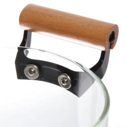 Кастрюля из боросиликатного стекла 3,5л "Хай-Тек" с деревянными ручками