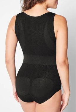 Женский мягкий утягивающий боди ESMARA фото 6