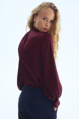 Blusa de gasa con lazada - H&m фото 6