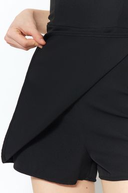 Siyah Straplez Renk Bloklu Mini Dokuma Sort Tulum TWOSS23TU00131