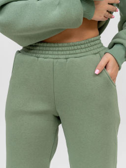 Костюм женский, цвет зеленый