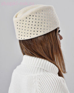 Бархат стразы россыпь Пилотка флис (56-58)