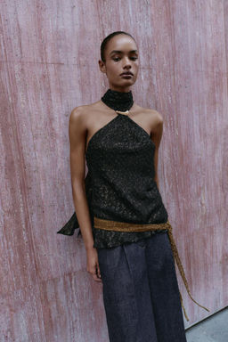HALTER TOP WITH METALLIC THREAD TRIM