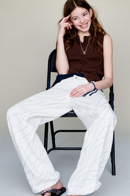 JEANS WIDE LEG STRASS Y ESTRELLAS / Blanco - Zara фото 2
