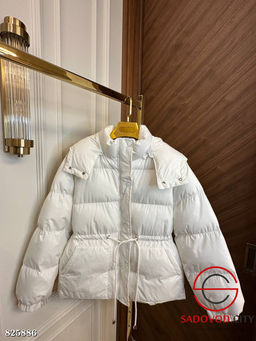 Куртка женская весенняя