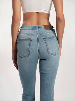 CONTE CON-720 Джинсы skinny с ассиметричным низом и эффектом разрушений light blue