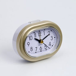 Будильник «Кантик» с подсветкой, 10×7.5 см, от батарейки АА, золотой