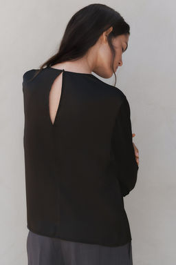 Blusa de saten con detalle plisado - H&m фото 4