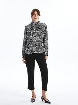 Dik Yaka Desenli Oversize Kad?n Bluz