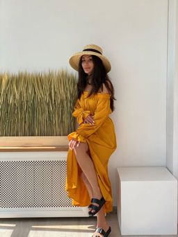 Платье с открытыми плечами в цвете манго - Martichelli фото 2