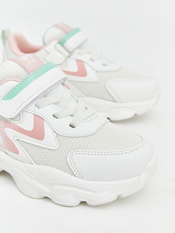 Ba?c?k ve C?rt C?rtl? K?z Bebek Spor Ayakkab?