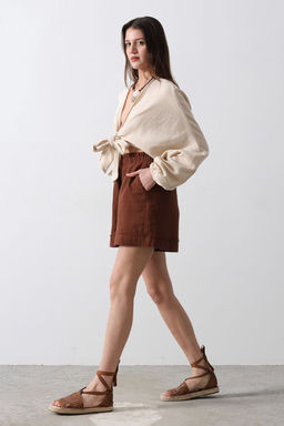 TRENDYOLMILLA Kahverengi Beli Lastikli Mini Sort & Bermuda TWOSS25SR00037  фото 4