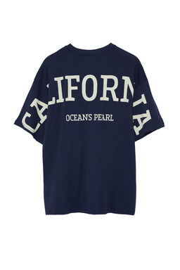 Lacivert %100 Pamuk S?rt Slogan Bask?l? Oversize/Genis Kal?p Orme T-Shirt TWOSS24TS00091