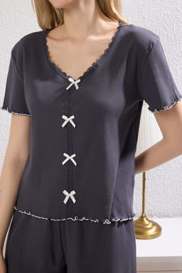 Trendyolmilla Beyaz Pamuklu Kurdele/Fiyonklu ve Dantelli Fitilli Sortlu Orme Pijama Tak?m? THMSS25PT00290 фото 8