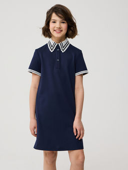 Платье с короткими рукавами