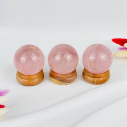 Шар из мадагаскарского Розового кварца